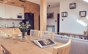 WieliczkaHome 1st floor + garden + parking